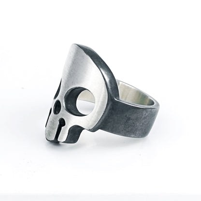 Stamm Hardware - argent brossé foncé - bague tête de mort